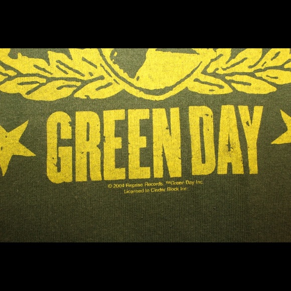 2005 Green Day Tour Shirt - Picture 2 of 3